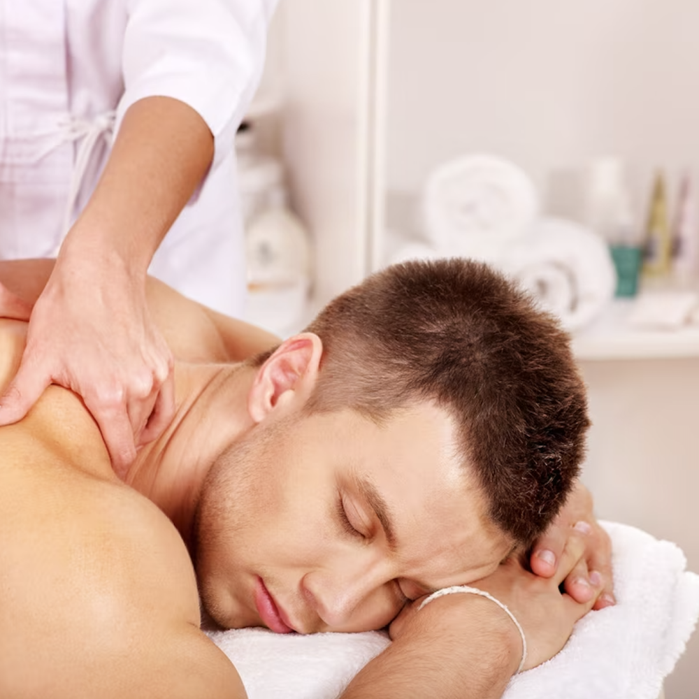 Thai oil relaxing massage — SashaMassage